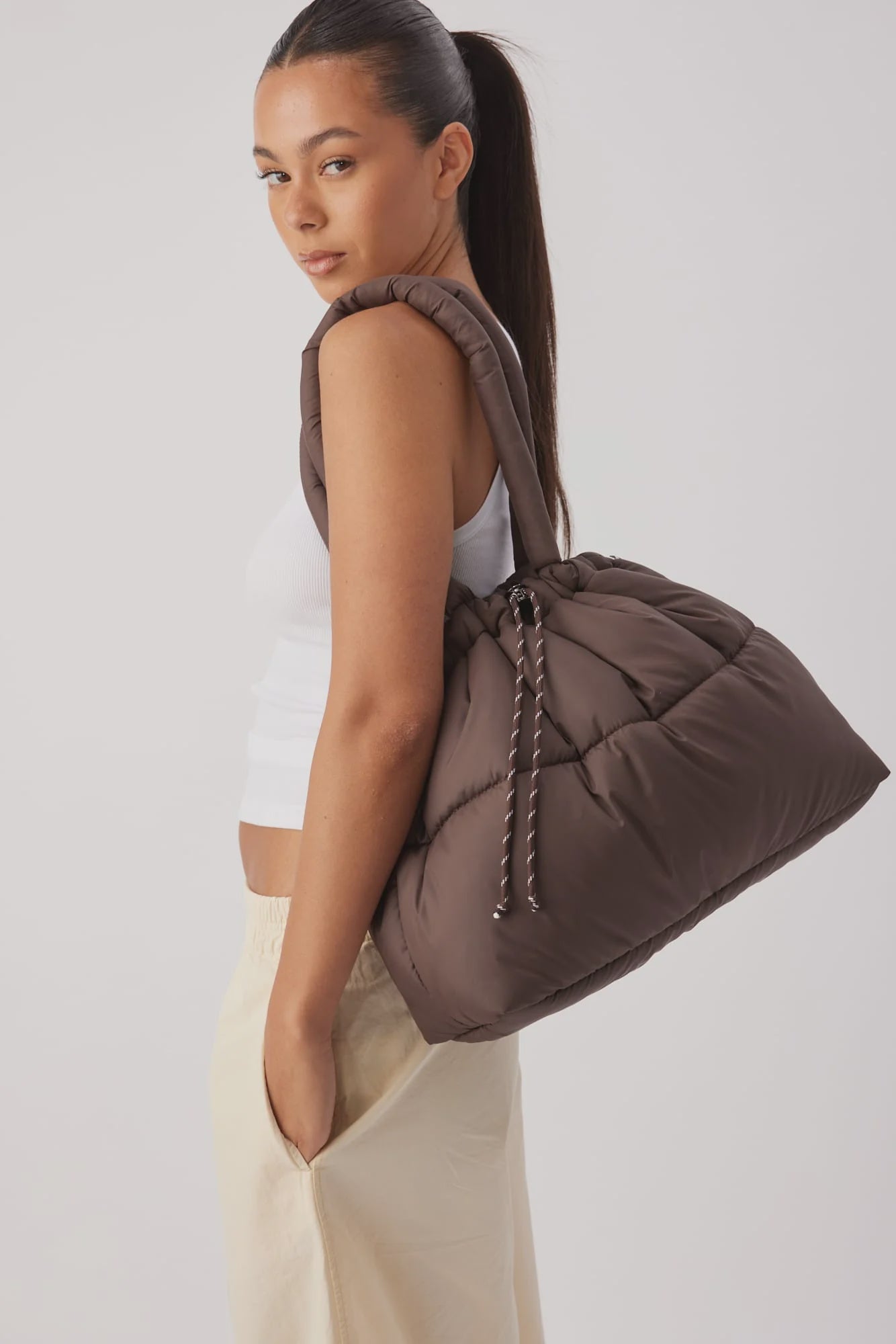 
                  
                    Scrunch Base Bag Chocolate
                  
                