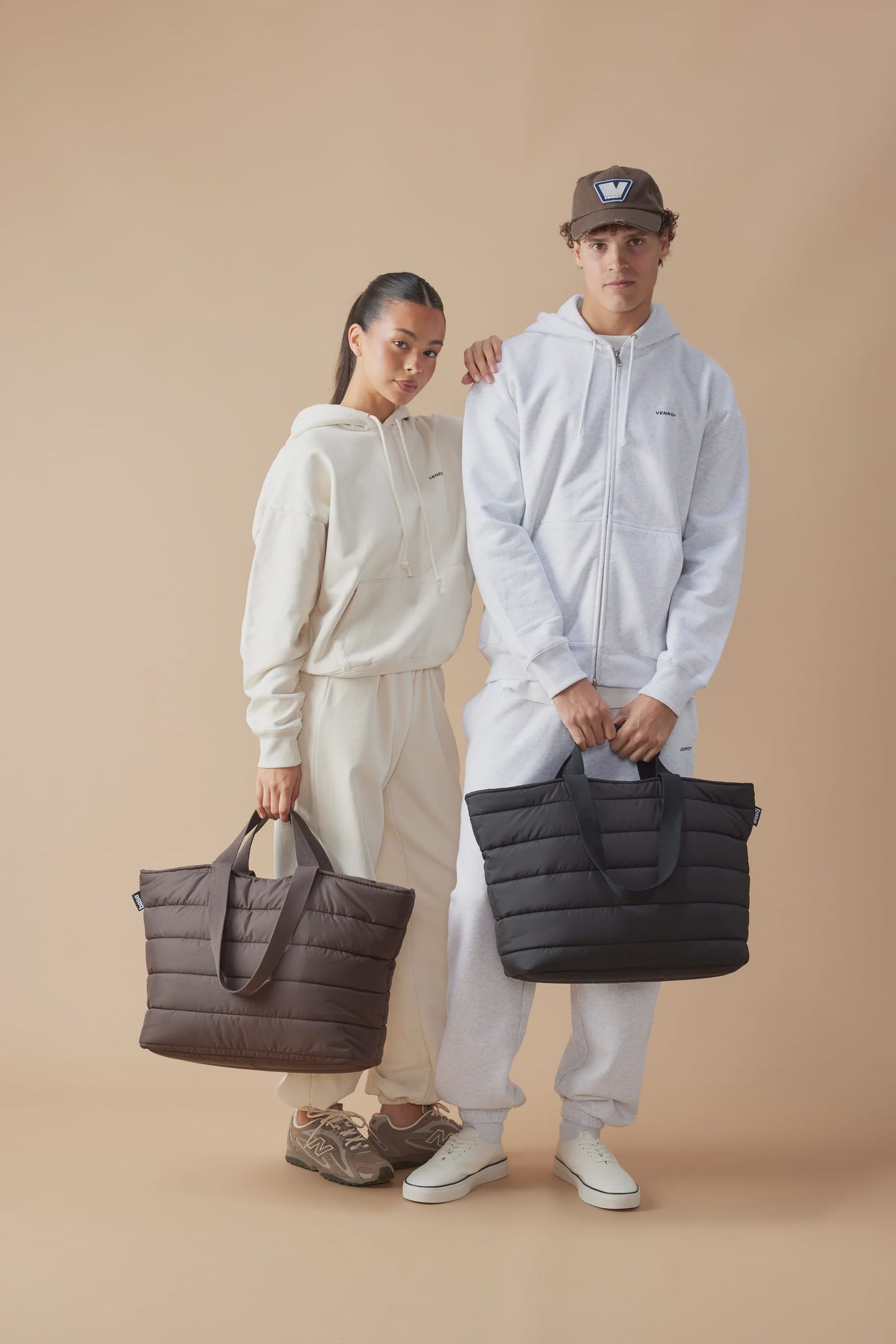 
                  
                    Take It Base Bag Black
                  
                