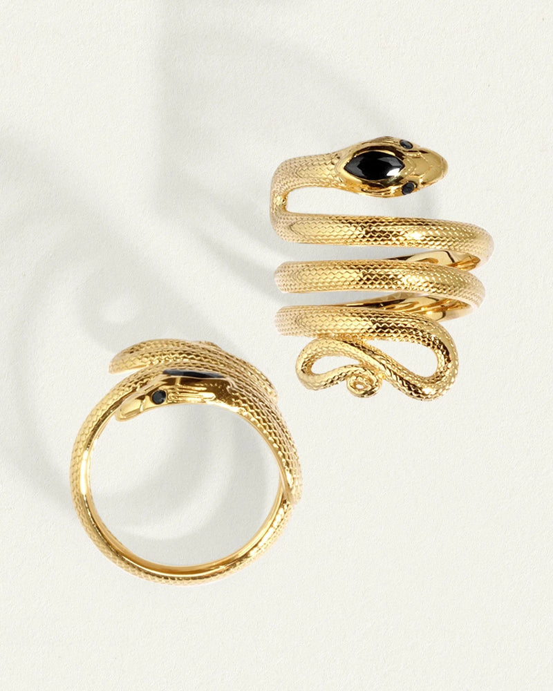 
                  
                    Uma Ring Gold
                  
                