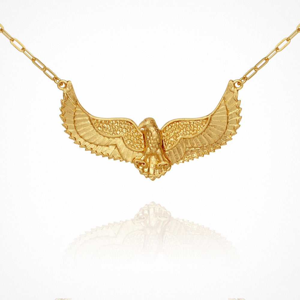 
                  
                    Eagle Necklace Gold
                  
                