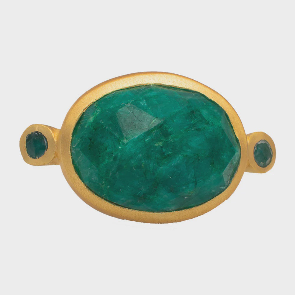 Banjara Ring with Emerald