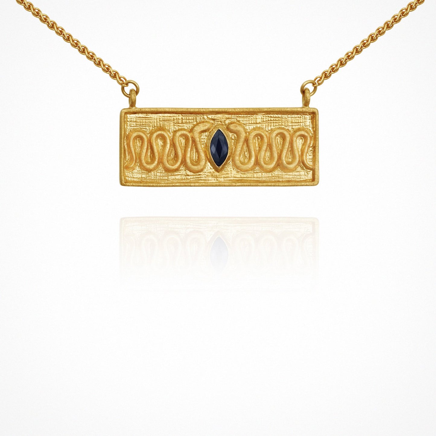 
                  
                    Guardian Necklace Gold
                  
                
