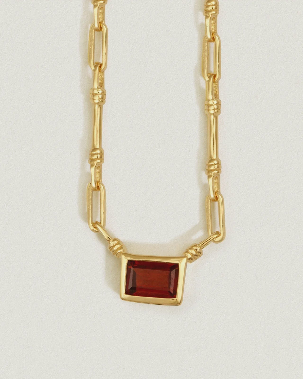 
                  
                    Ember Necklace 18k Gold Vermeil l Garnet
                  
                